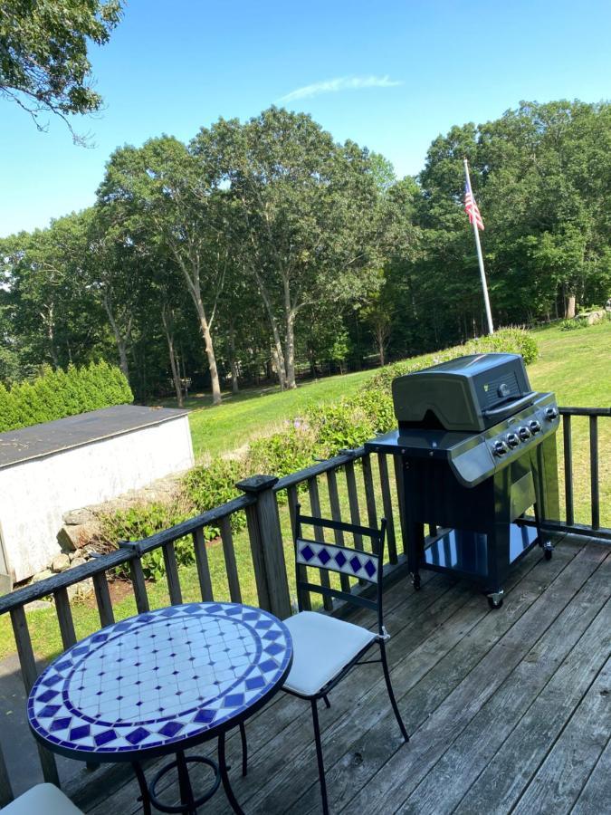 1 Bed Cottage, Partial Waterviews & Water Access Westport Exterior foto