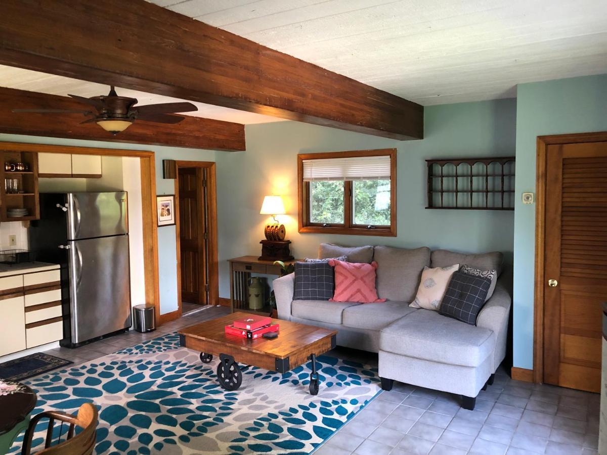 1 Bed Cottage, Partial Waterviews & Water Access Westport Exterior foto
